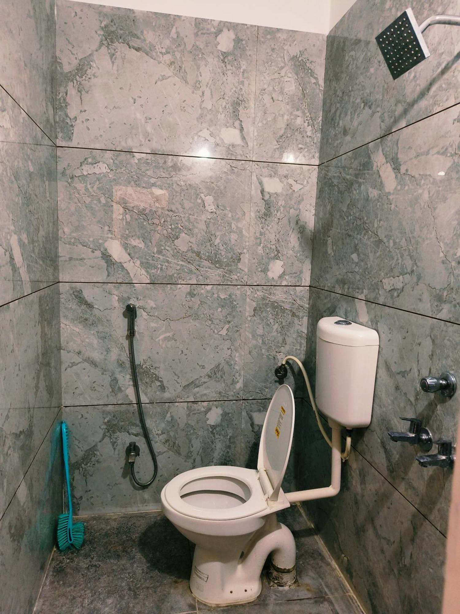 Hotel Shiv Gouri Palace 우자인 외부 사진
